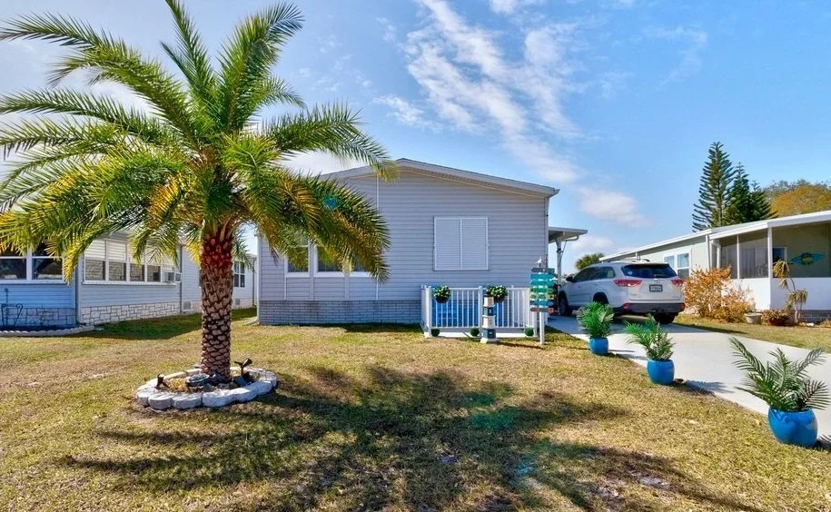 Photo of 723 Barefoot Boulevard