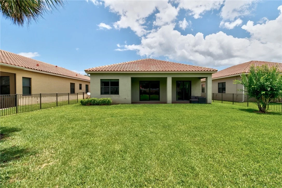 Photo of 5537 57th Way