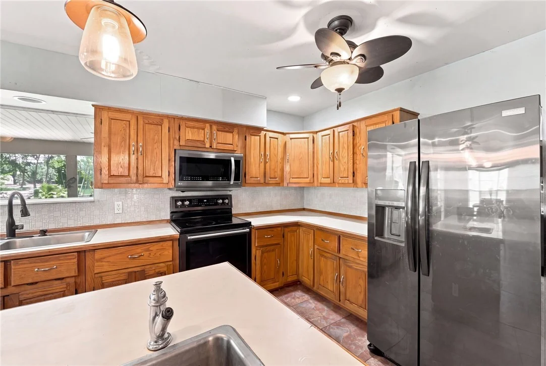 Photo of 7451 16th Manor