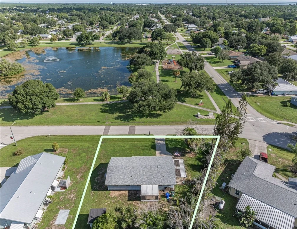 Photo of 401 Lake Drive