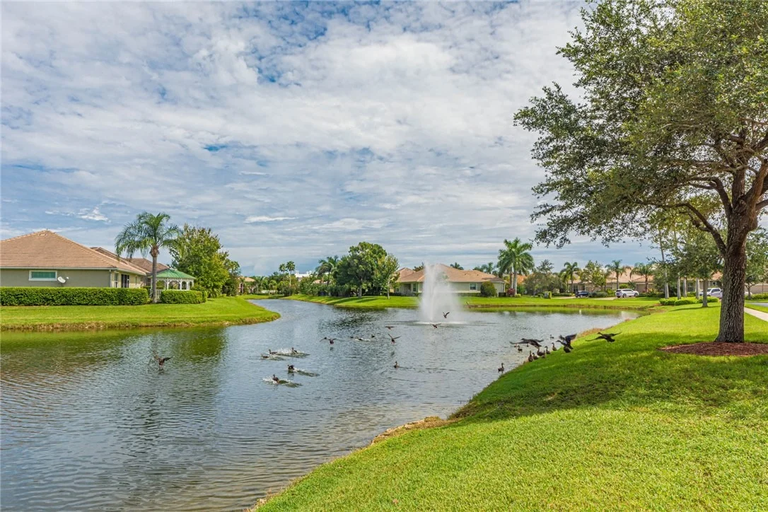 Photo of 4250 Diamond Square