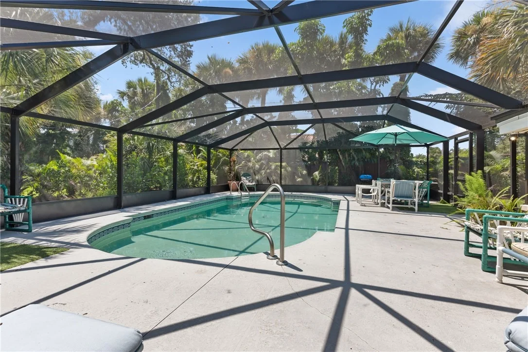 Photo of 560 Acacia Road