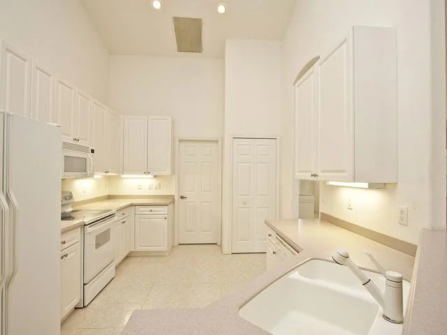 Photo of 6425 33rd Lane