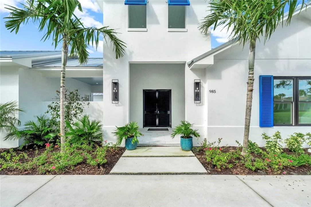 Photo of 985 Clipper Road