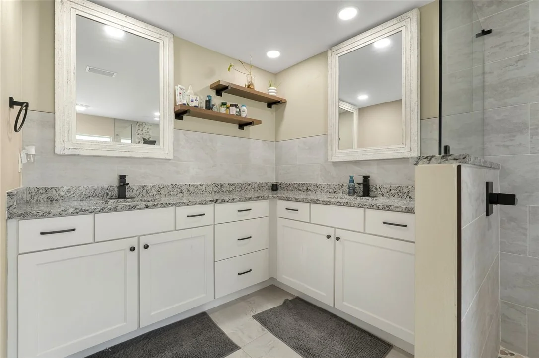 Photo of 2761 Fields Avenue SE