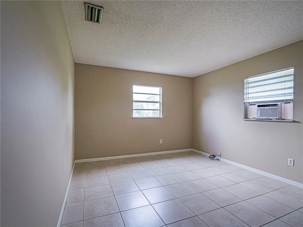 Photo of 401 Lake Drive