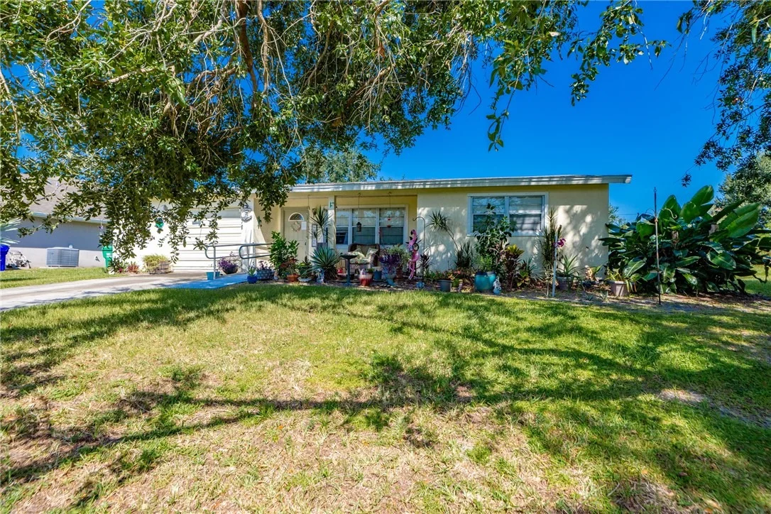 Photo of 1043 Rose Arbor Drive