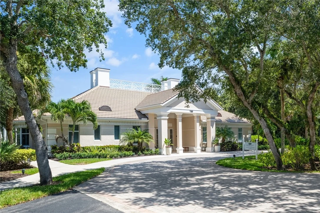 Photo of 916 Cove Point Place