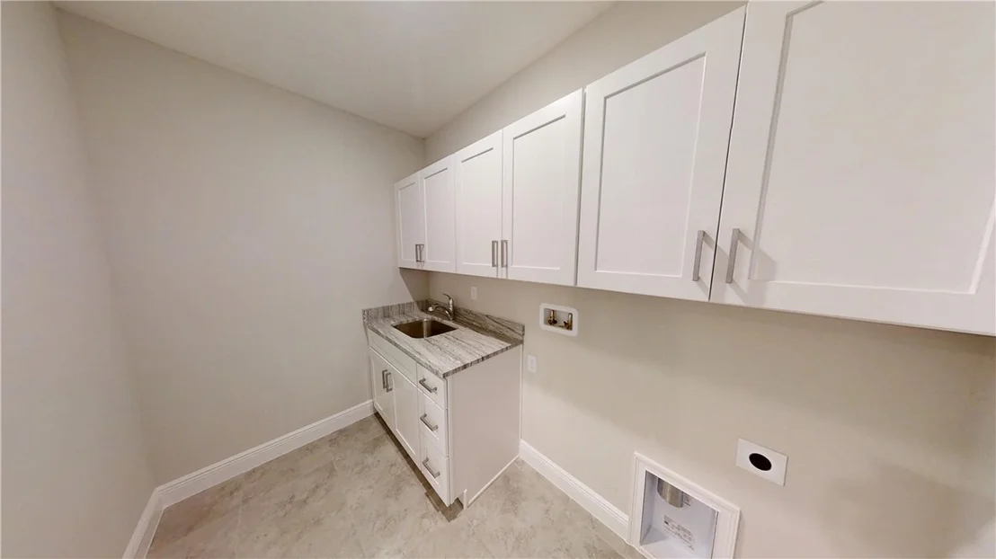 Photo of 418 Easy Street