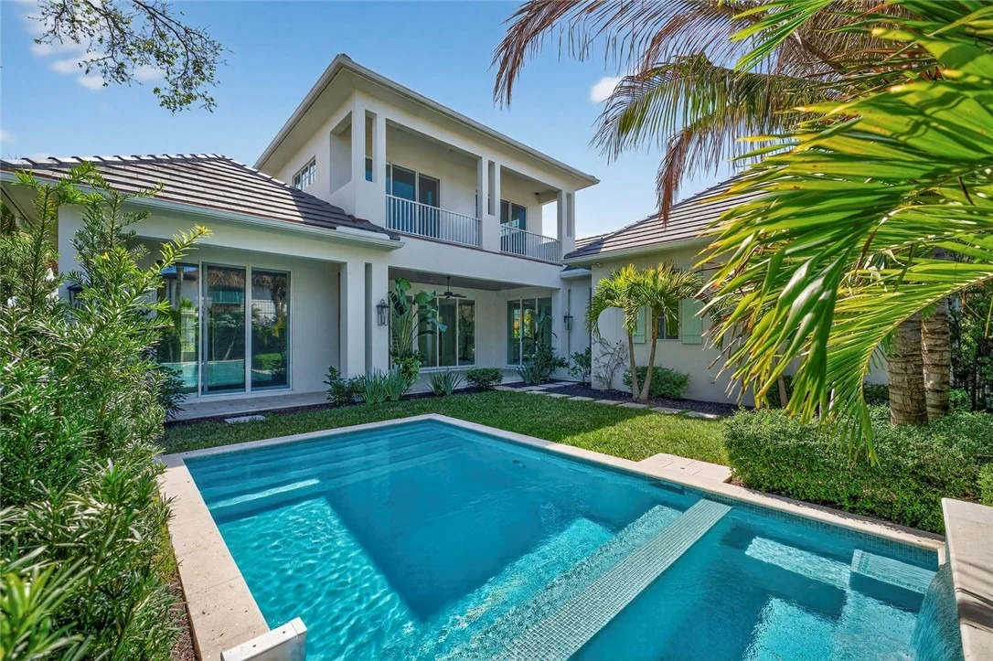 Photo of 765 Azalea Lane