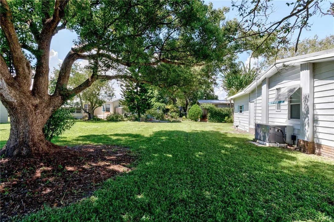 Photo of 923 Hemlock Street