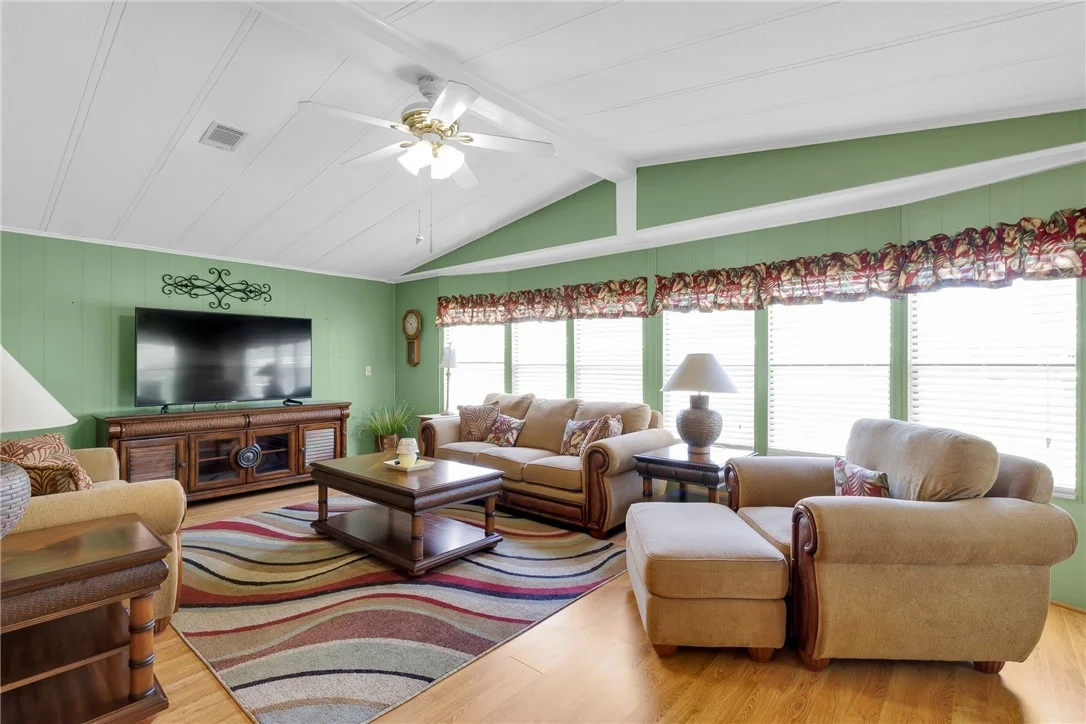 Photo of 923 Hemlock Street
