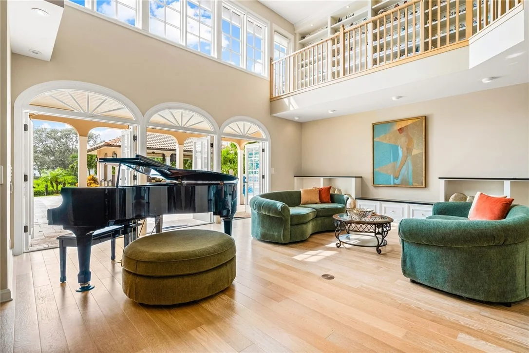 Photo of 740 Lagoon Road
