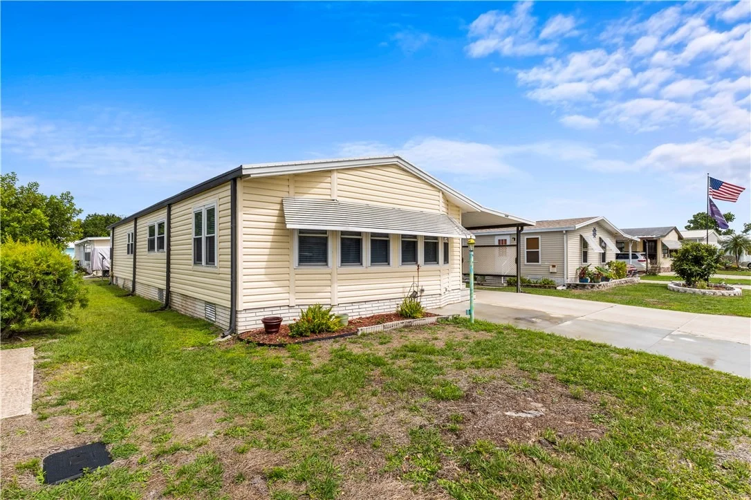 Photo of 624 Wedelia Drive