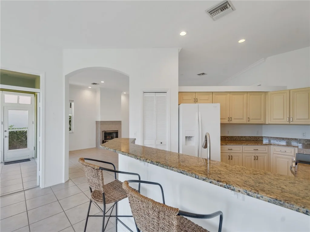 Photo of 1733 Victoria Circle