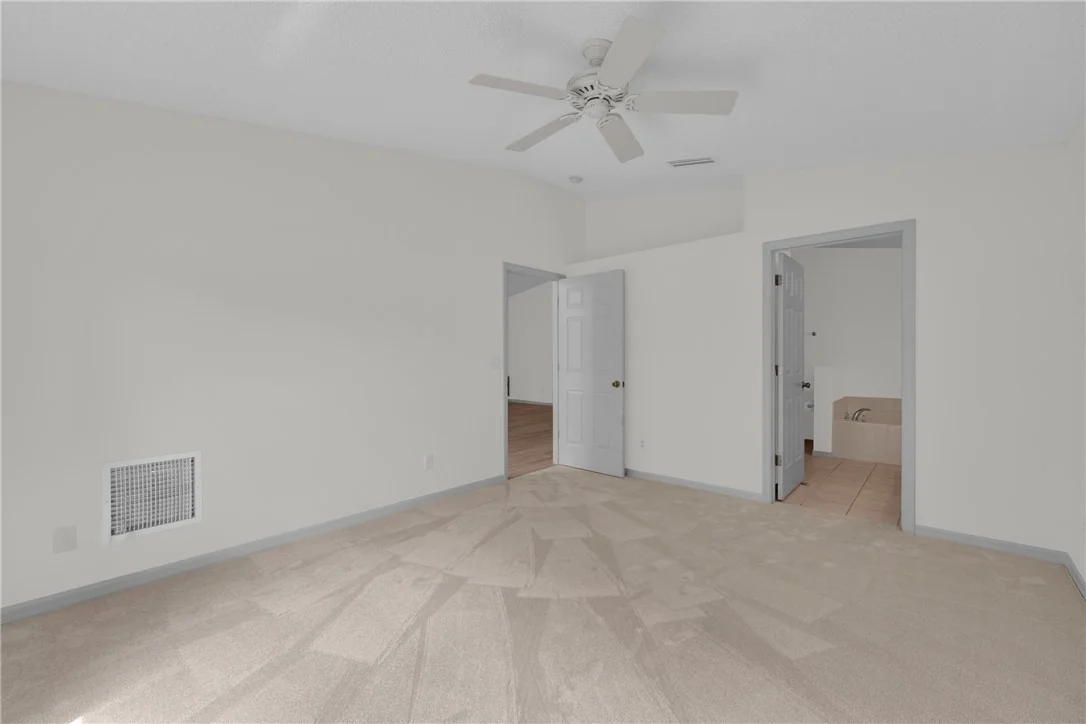 Photo of 1415 10th Manor