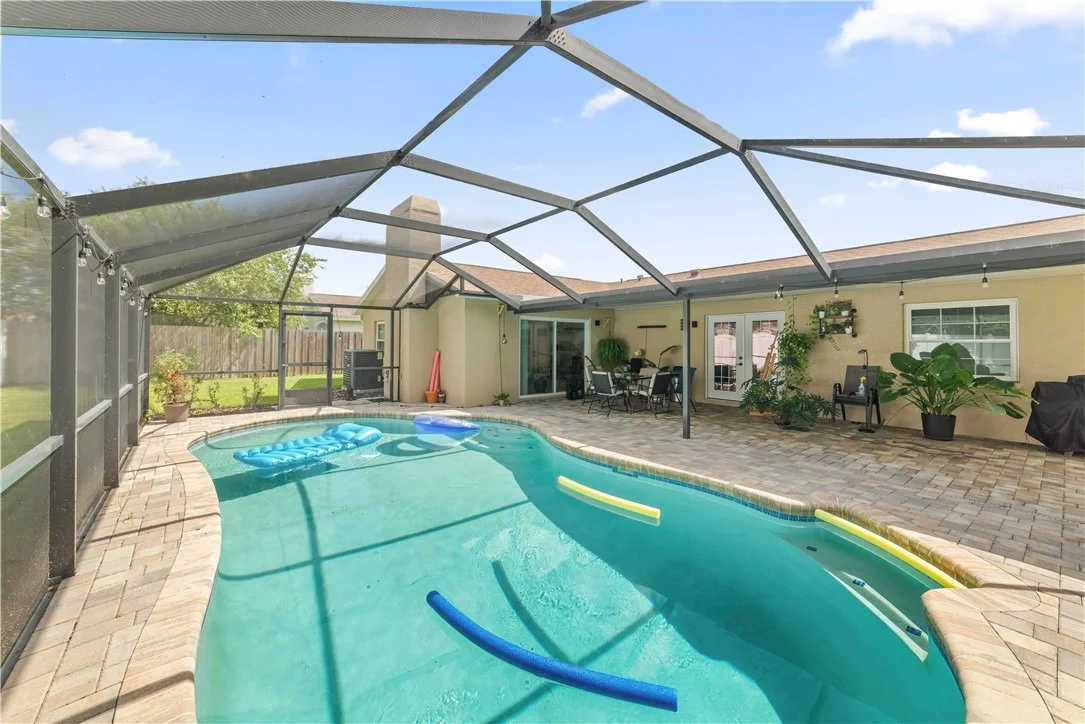 Photo of 1003 Red Oak Circle