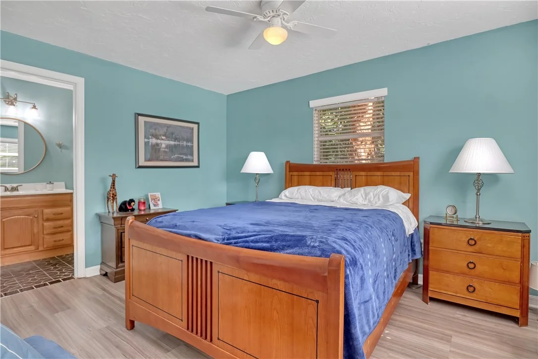 Photo of 850 5th Place