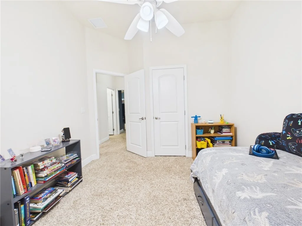 Photo of 142 Briarcliff Circle