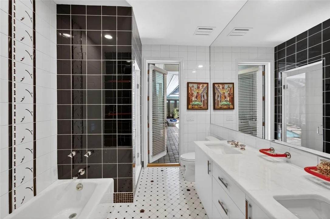 Photo of 1371 Jonathans Trail
