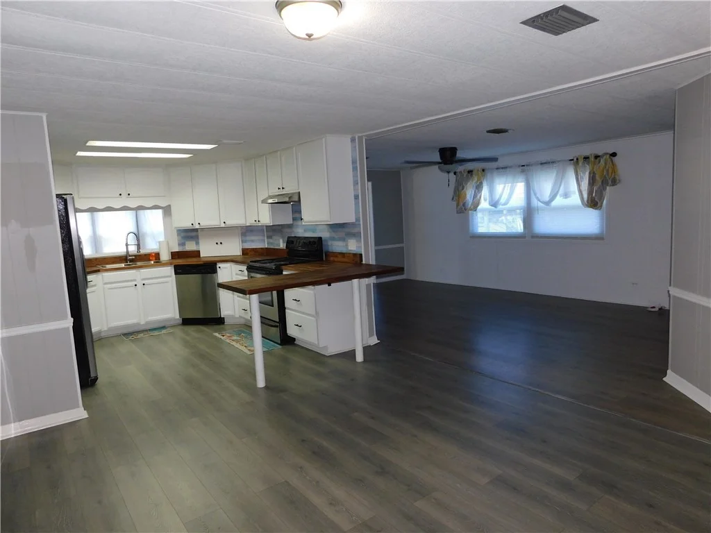 Photo of 763 Lark Drive