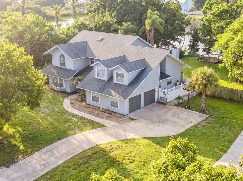 Photo of 7451 16th Manor