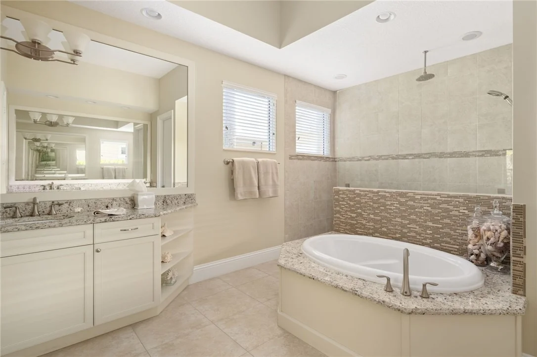 Photo of 1101 Riverwind Circle