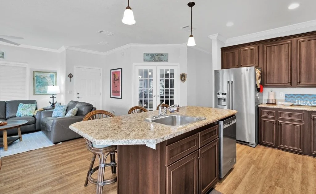 Photo of 723 Barefoot Boulevard