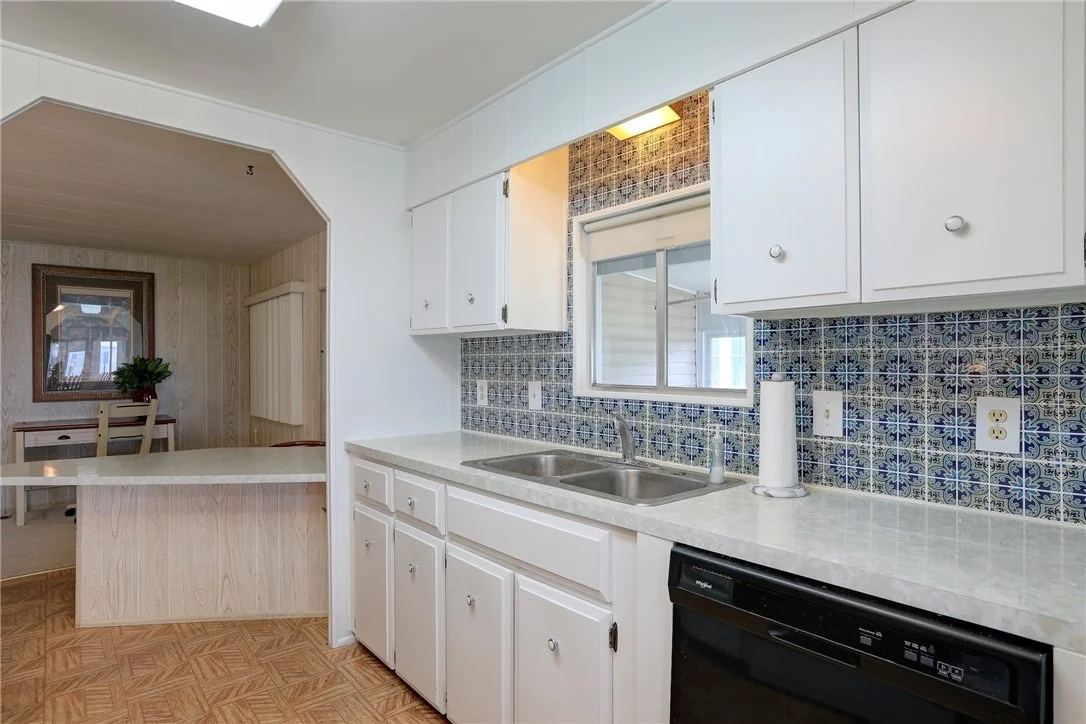 Photo of 1161 Barefoot Circle