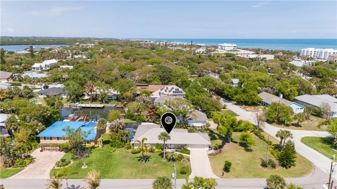 Photo of 727 Shore Drive