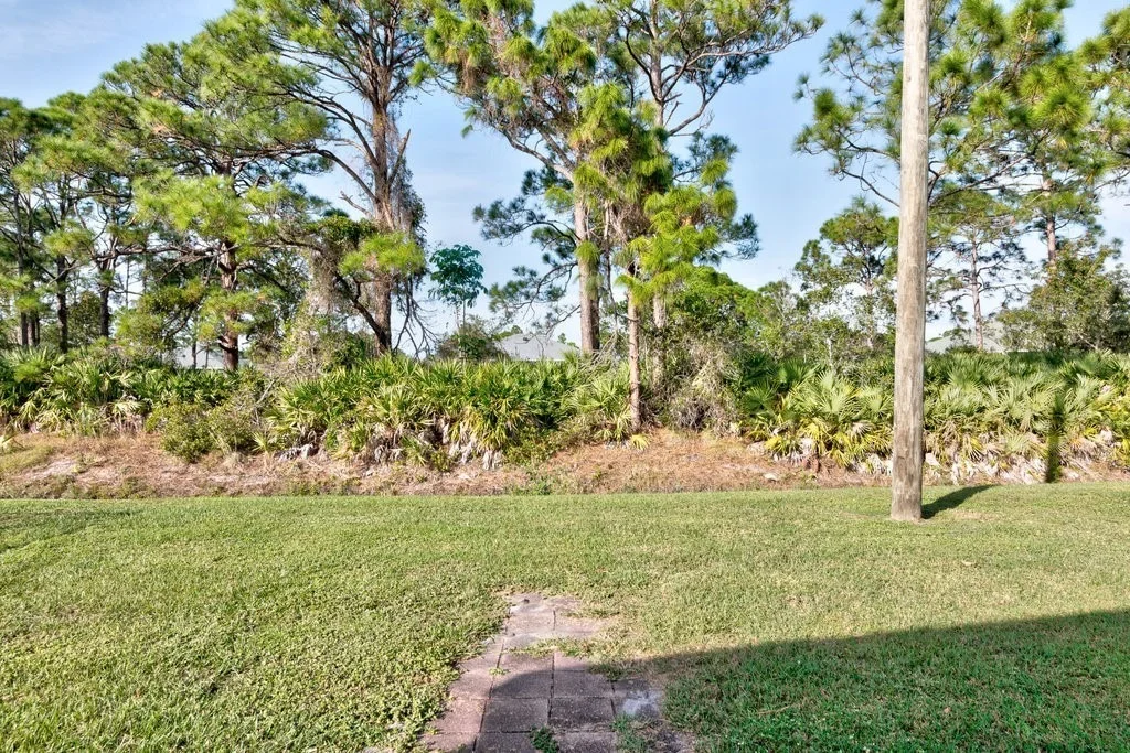 Photo of 1373 Barefoot Circle