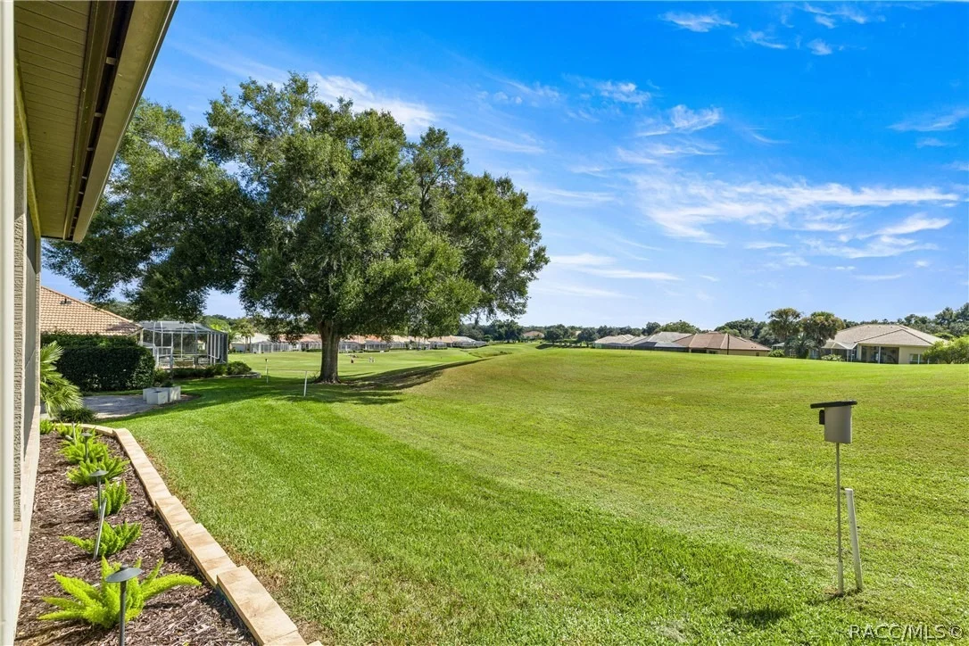 Photo of 212 W Doerr Path