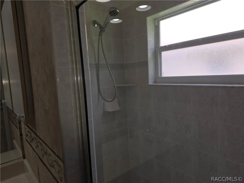 Photo of 836 W Silver Meadow Loop