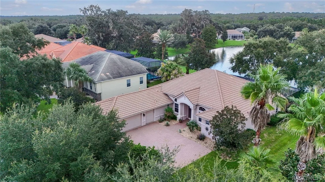 Photo of 1041 W Beagle Run Loop