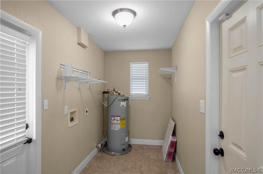 Photo of 658 SE 33rd Avenue