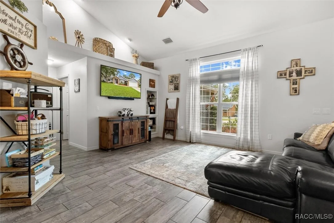 Photo of 5317 W Tortuga Loop
