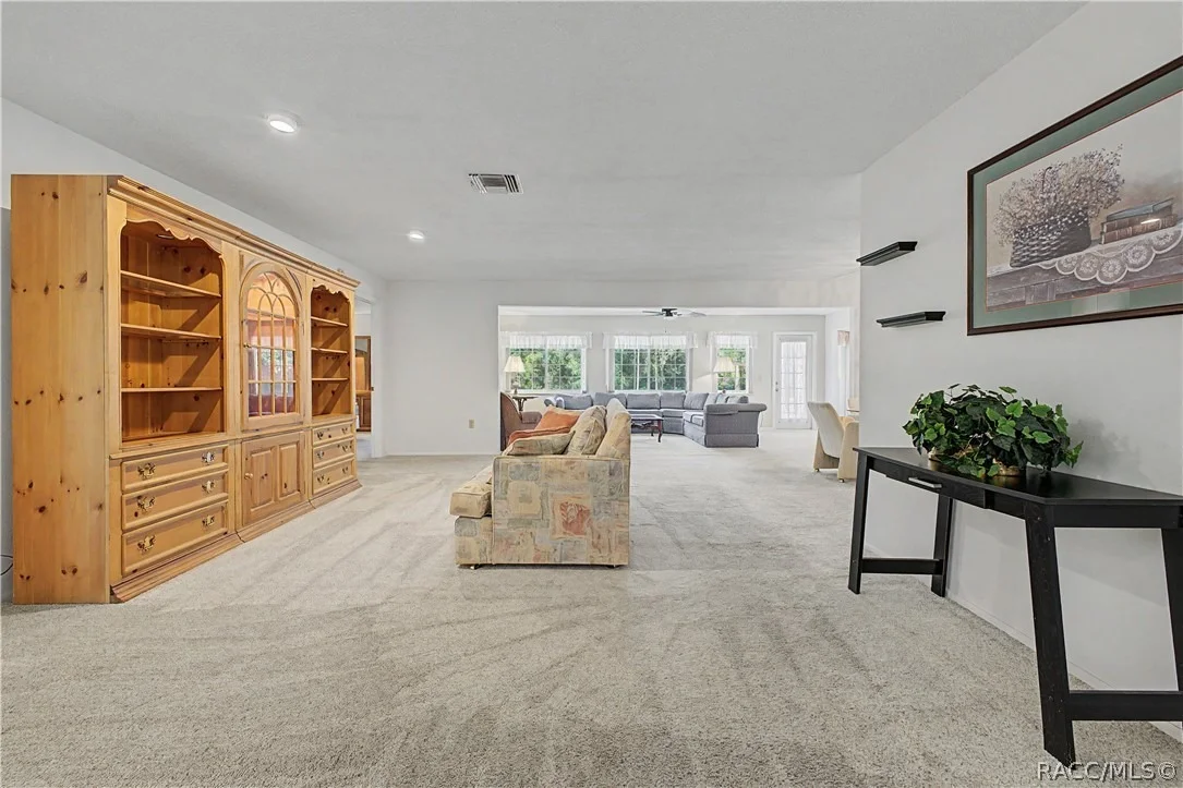 Photo of 7088 Crown Oaks Drive