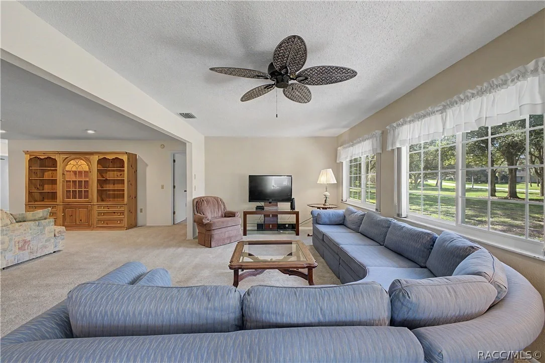 Photo of 7088 Crown Oaks Drive