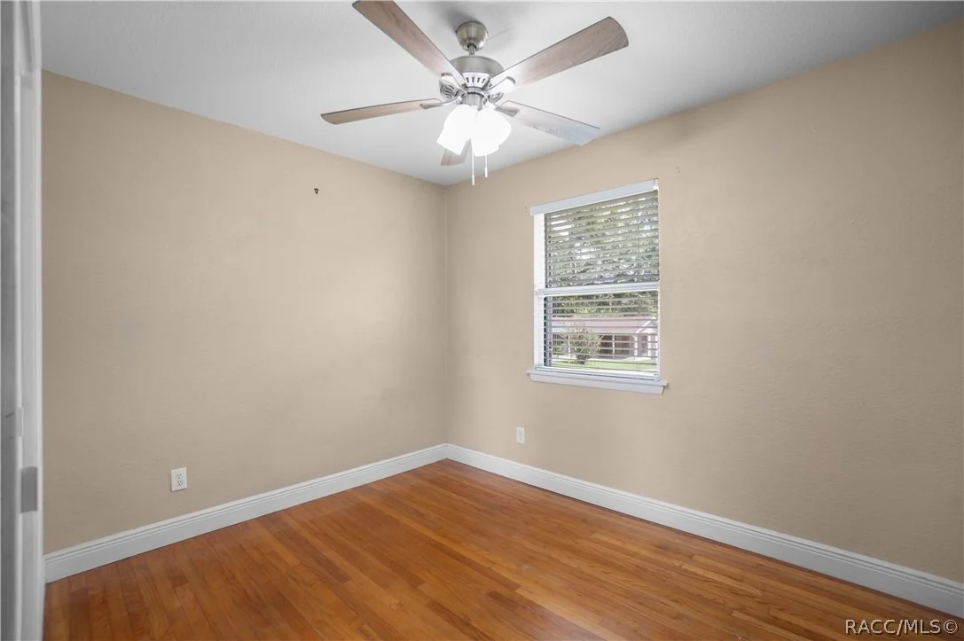 Photo of 658 SE 33rd Avenue