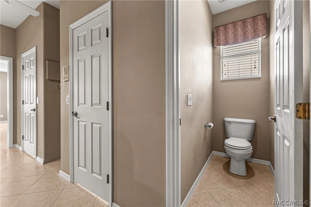 Photo of 512 W Doerr Path