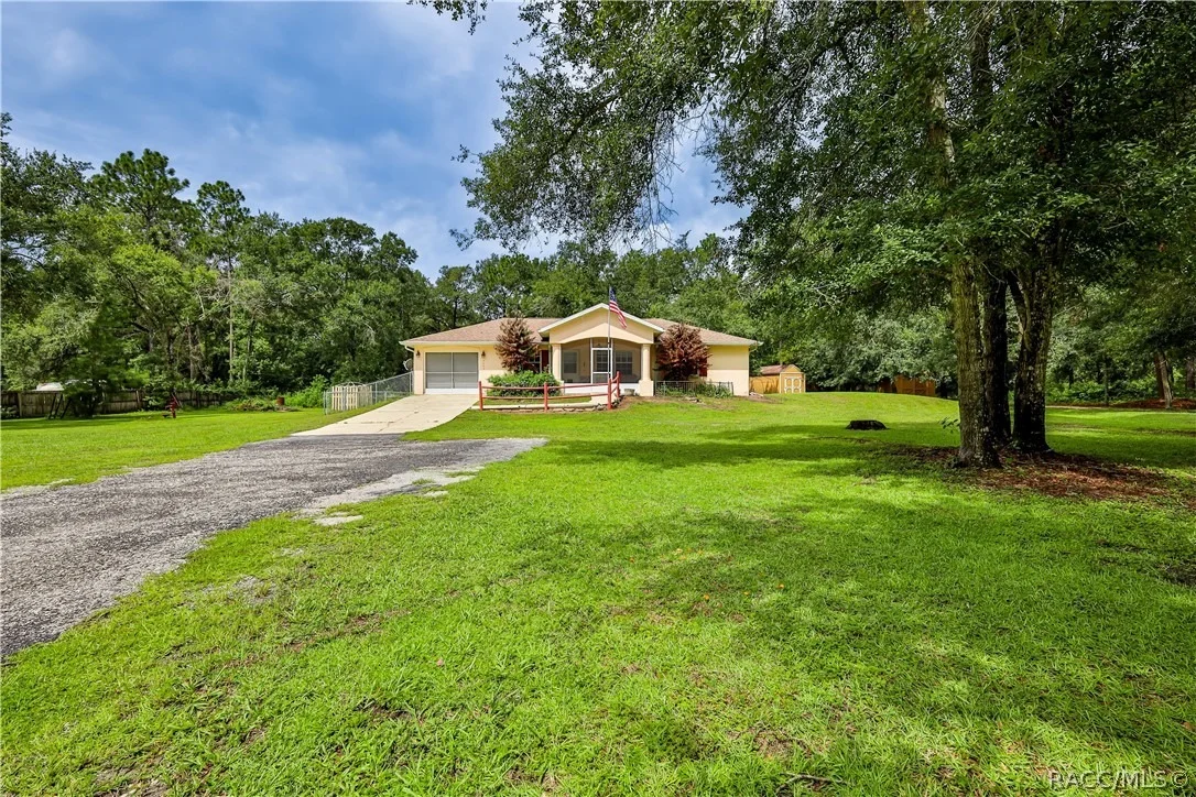 Photo of 3063 Crum Road