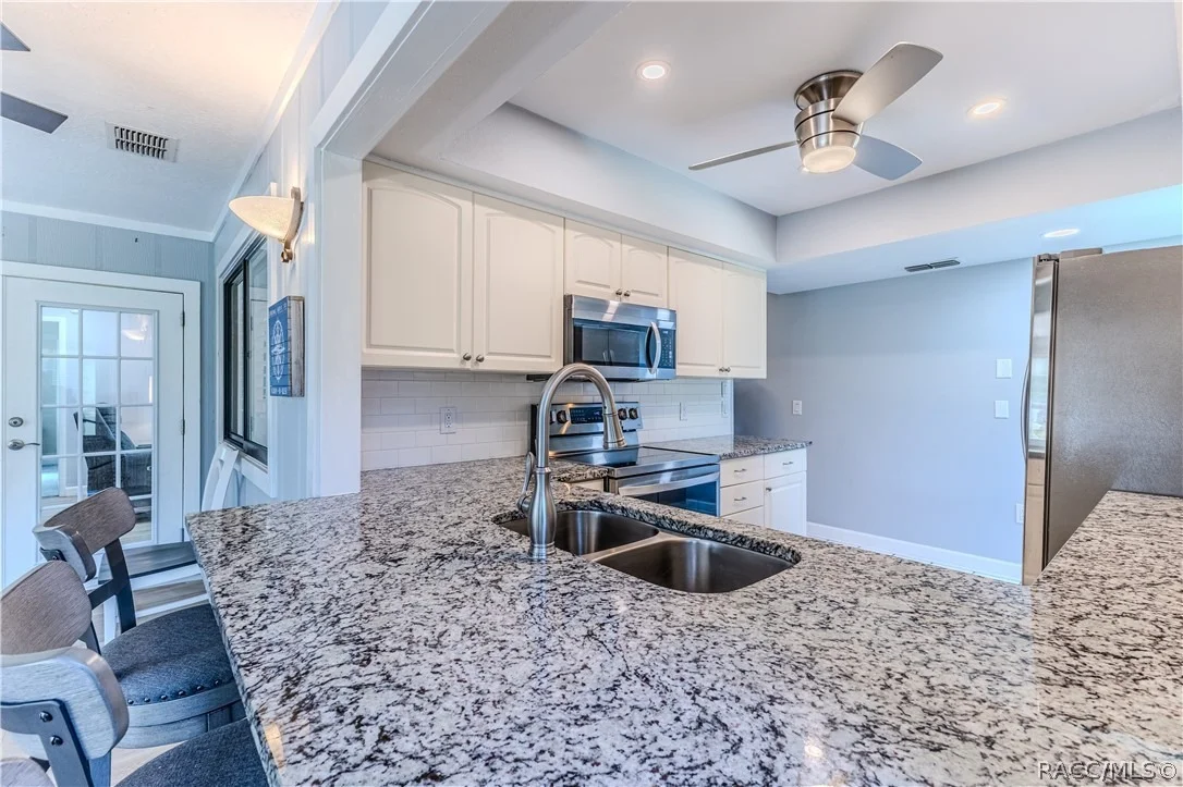 Photo of 6428 Plantation Road