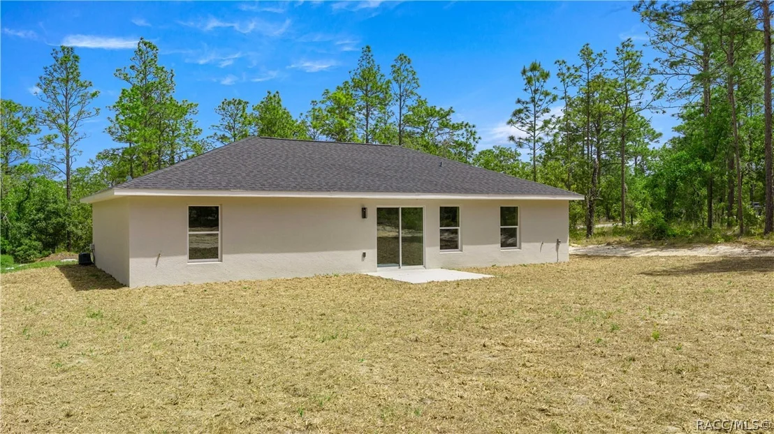 Photo of 1281 SW Willow Road Ext