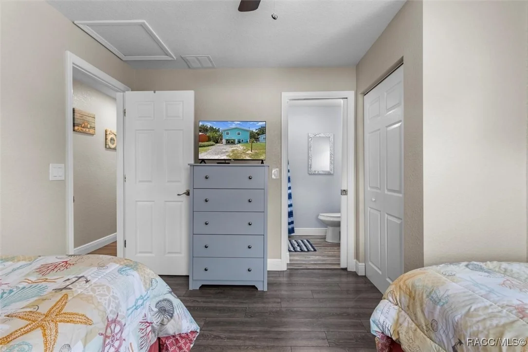 Photo of 2190 S Seaport Point