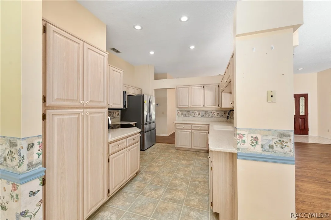 Photo of 4611 N Rushmore Loop