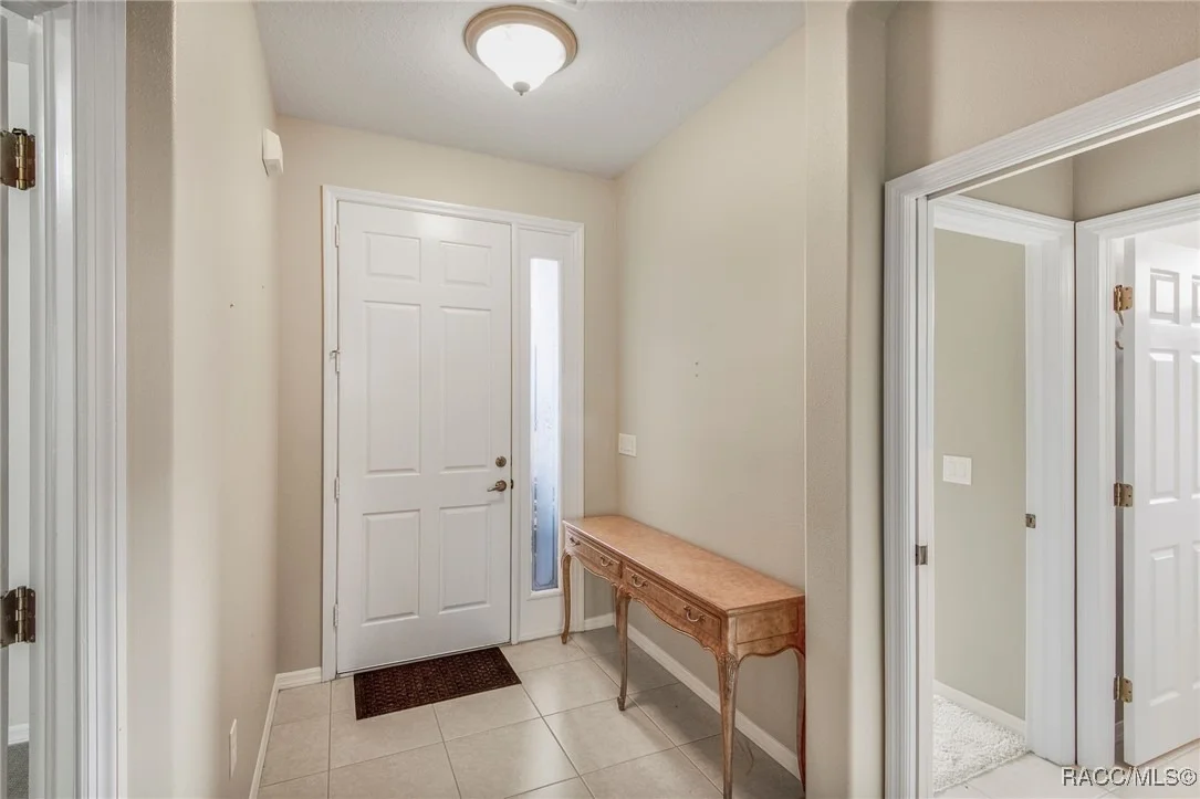 Photo of 1052 W DIAMOND SHORE Loop