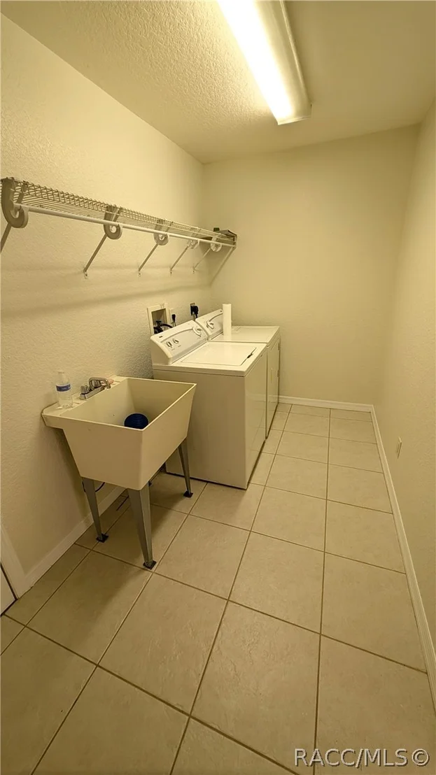 Photo of 4023 N Eagle Nest Point