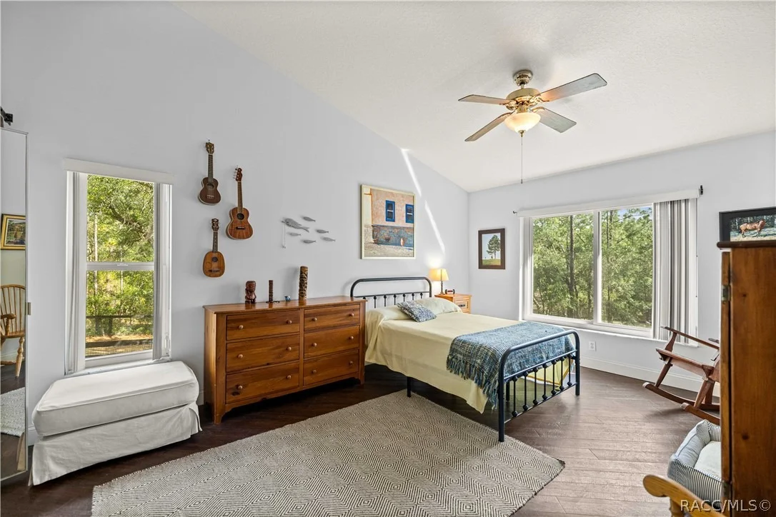 Photo of 5101 N Wayne Drive