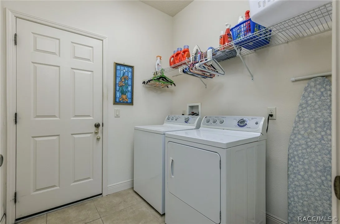 Photo of 1557 W Caroline Path