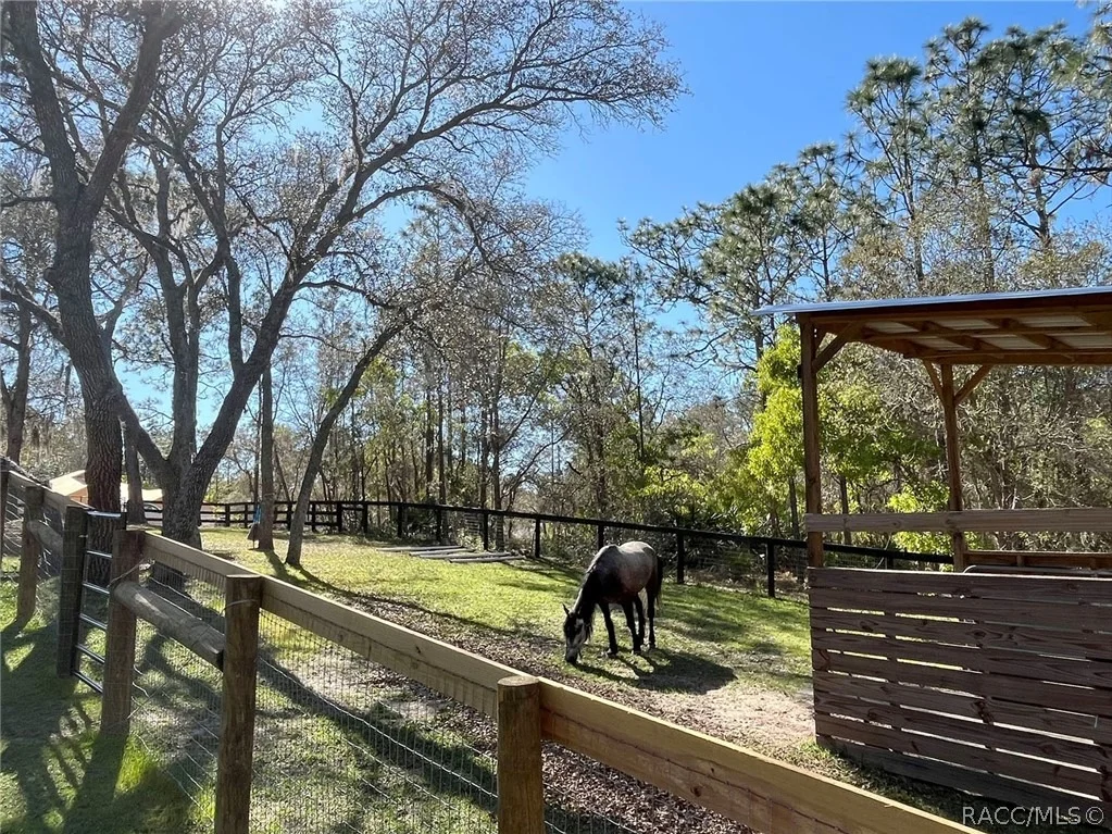Photo of 5101 N Wayne Drive